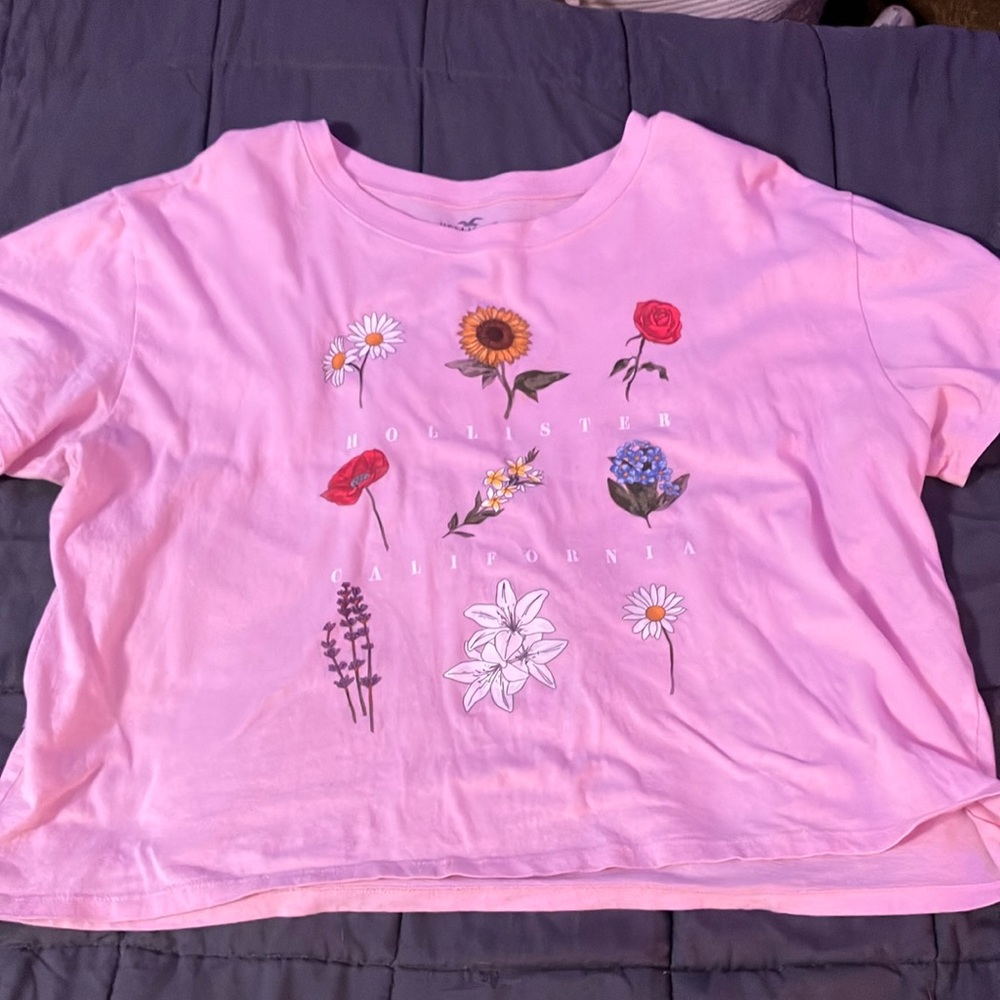 Hollister Pink Floral Graphic Tee